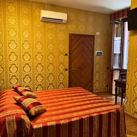 Zulian V Pensjonat 3*